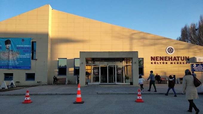Nenehatun Kültür Merkezi Dış Görünüm